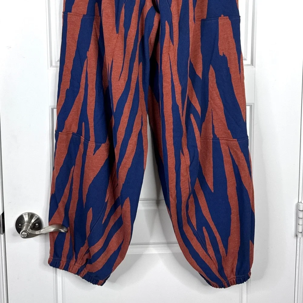 FREE PEOPLE FP Movement Baller Printed Pants NEW Size M Blue Orange NEW